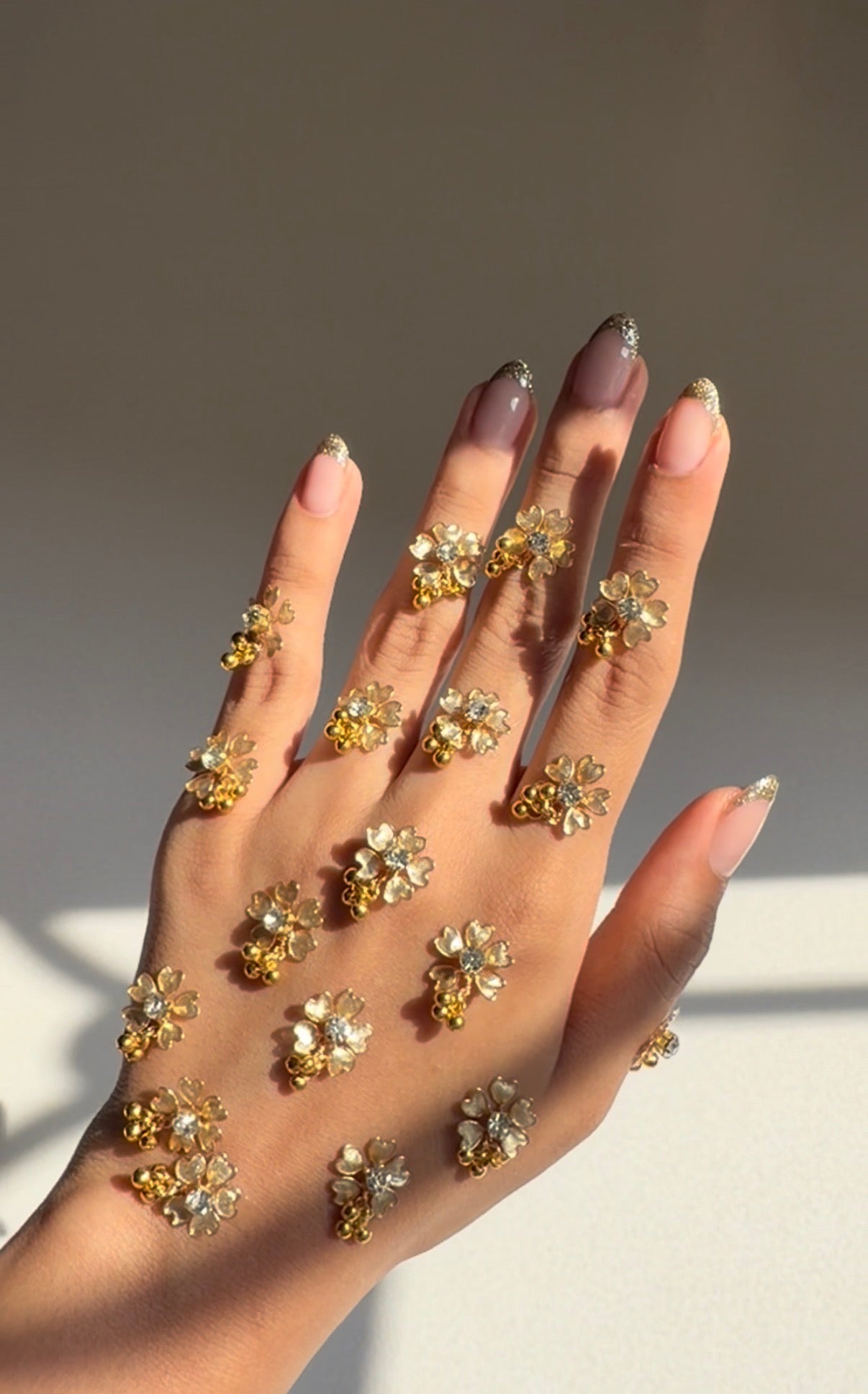 Gungroo Floral Mehndi