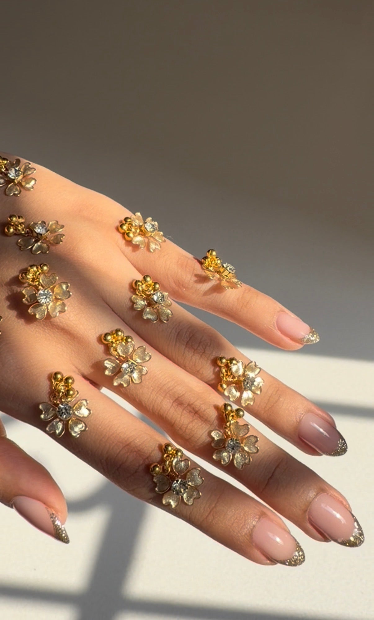 Gungroo Floral Mehndi