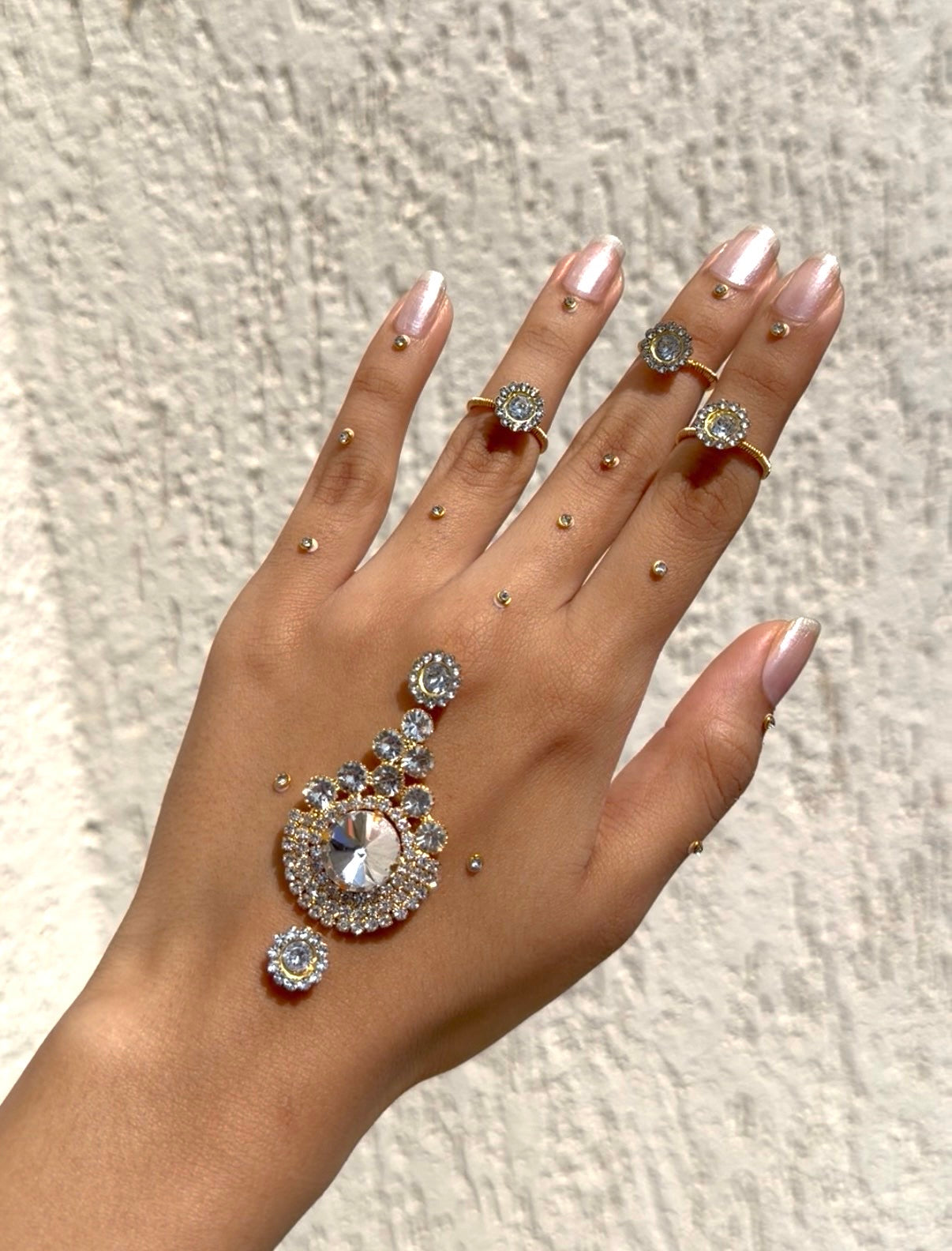 Niara Mehndi Set ( Both hands)